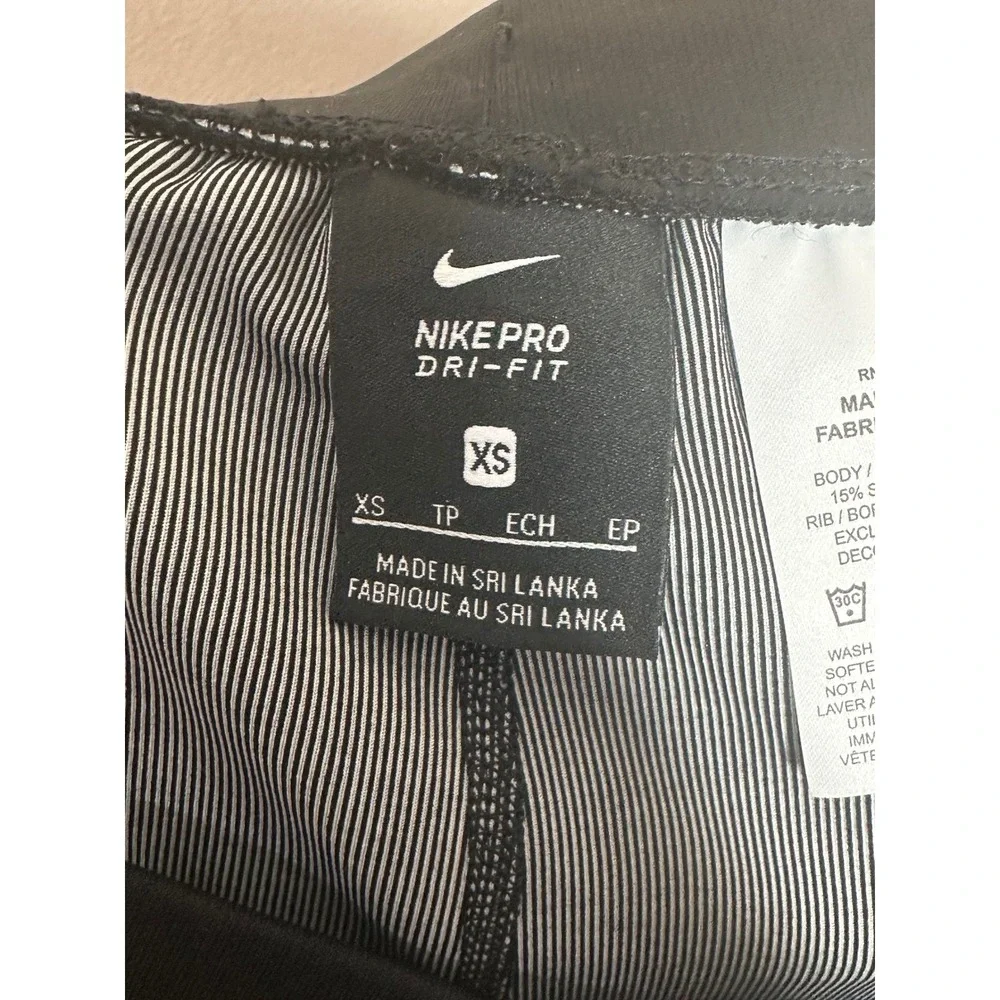Nike Pro Dri-FIT Womens Black White Graphic Training Leggings DA0522-010 XS